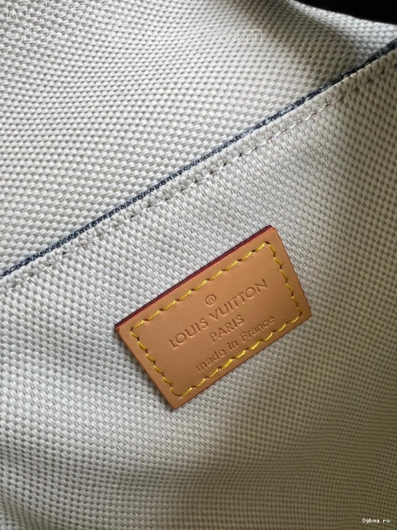 Nano LOUIS VUITTON Steamer 0718